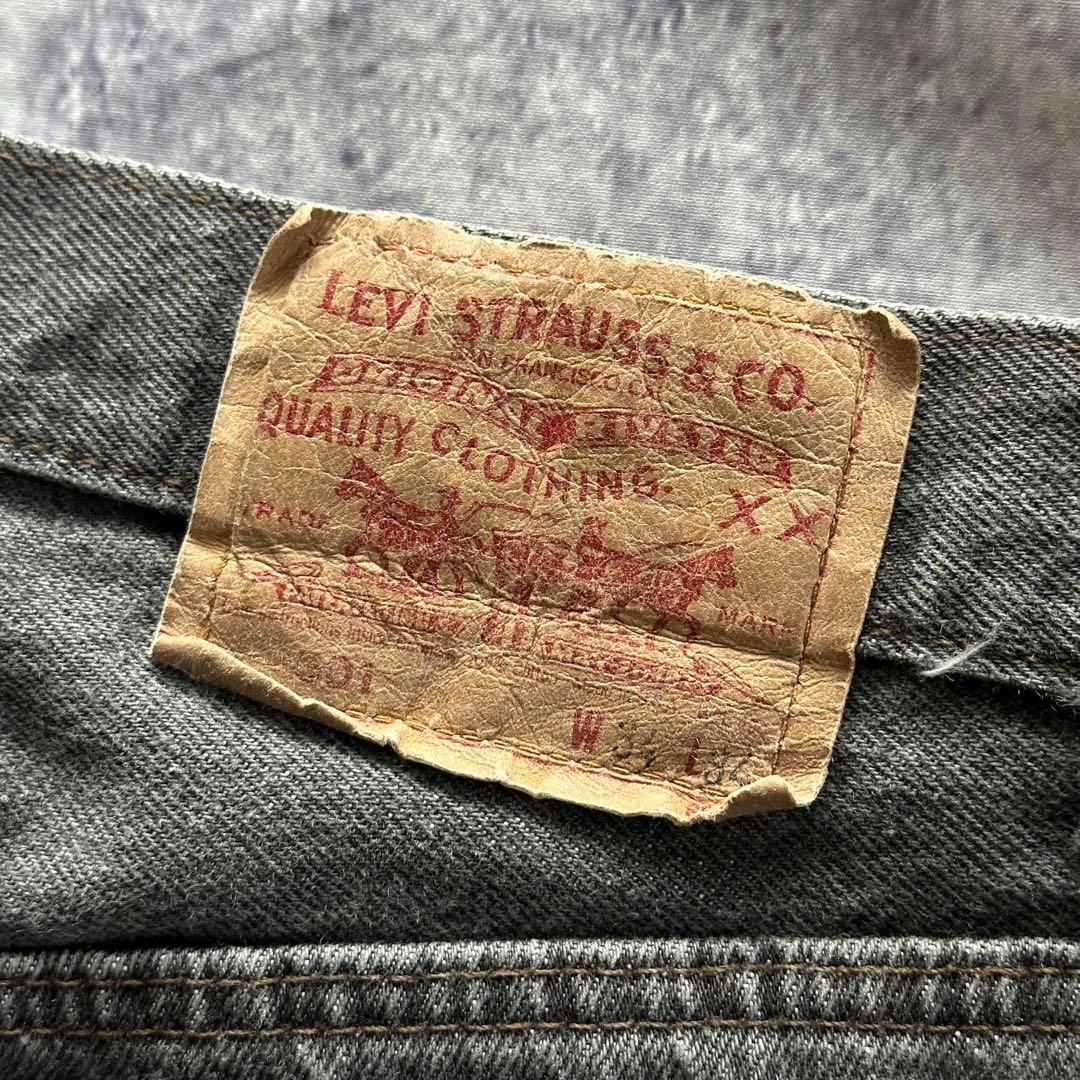 【80s】Levi's 501 先染め アメ製 ブラックデニム W32
