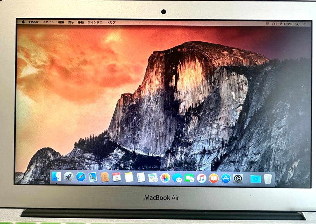Apple MacBook Air 2014 11インチ US