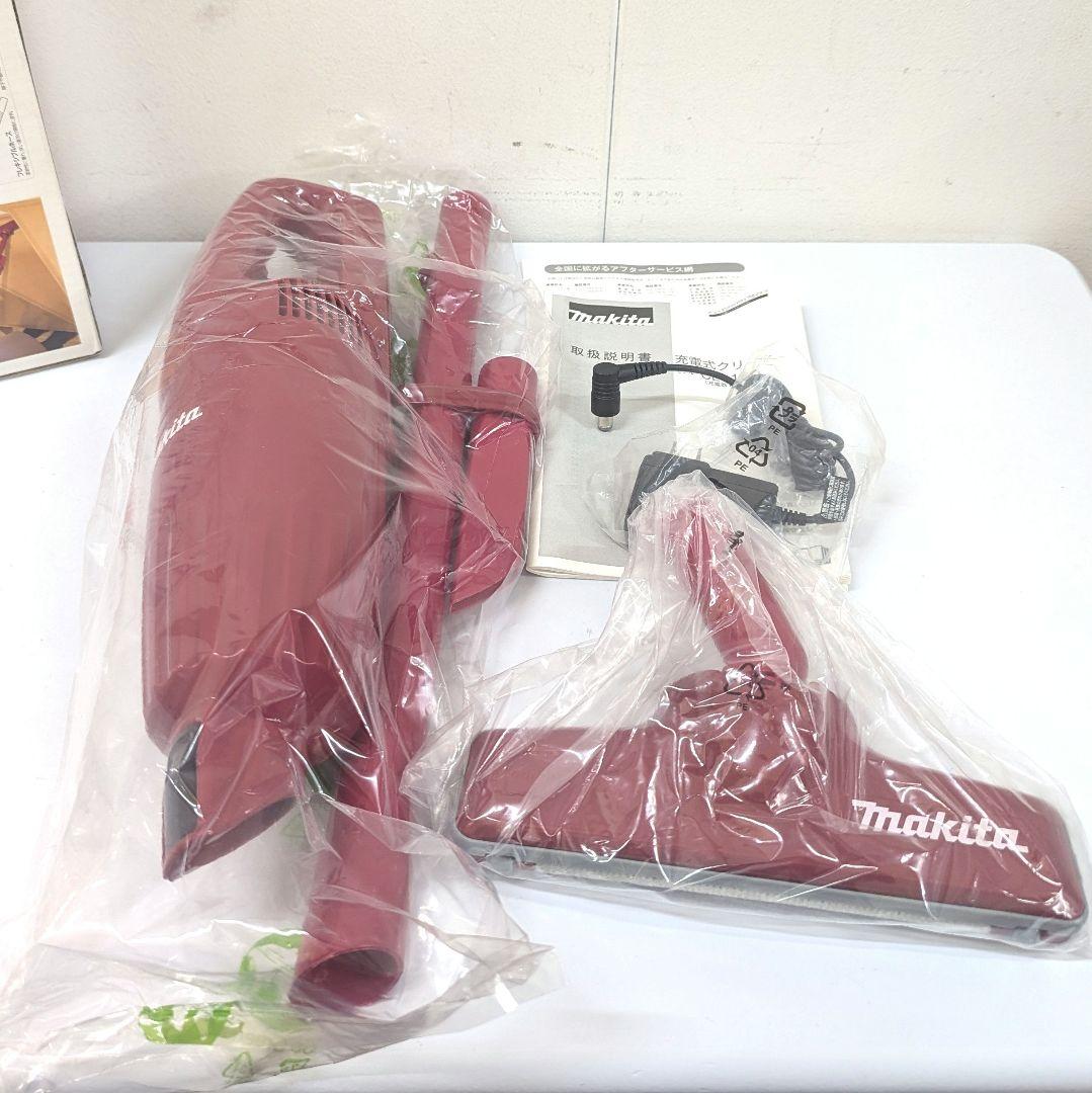 【未使用品】マキタ CL116DWR 充電式クリーナー レッド