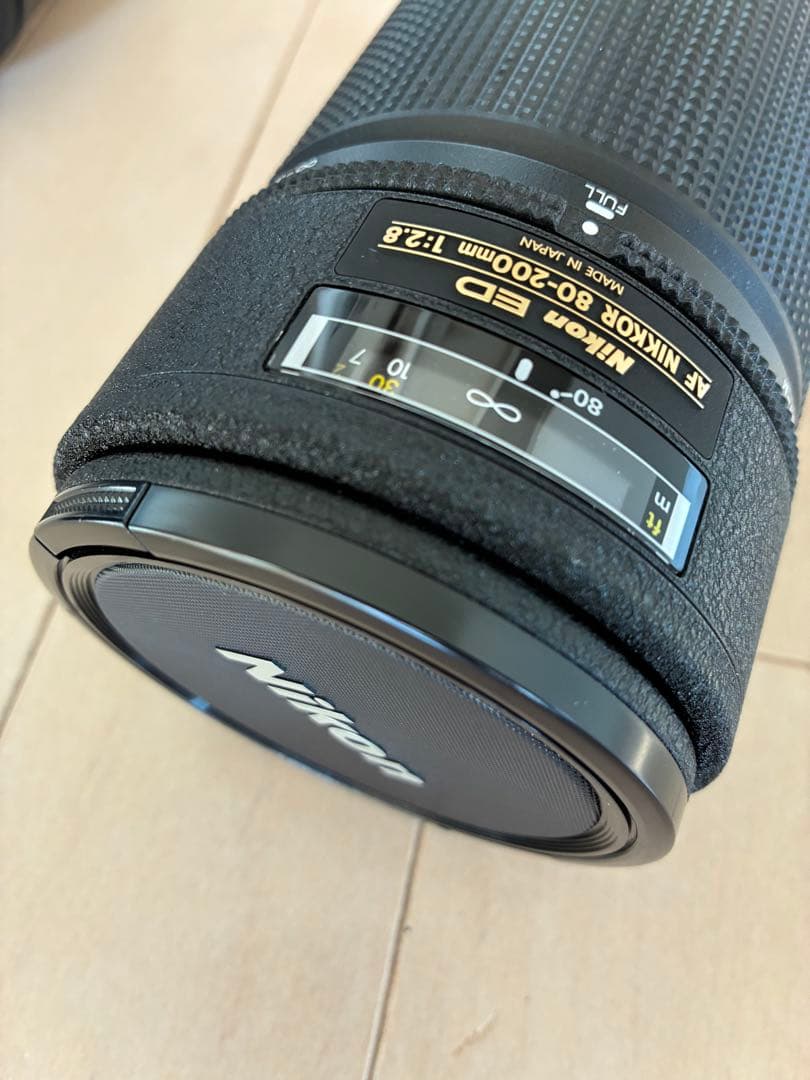 Nikon AF Nikkor 80-200mm f/2.8 ED ズームレンズ
