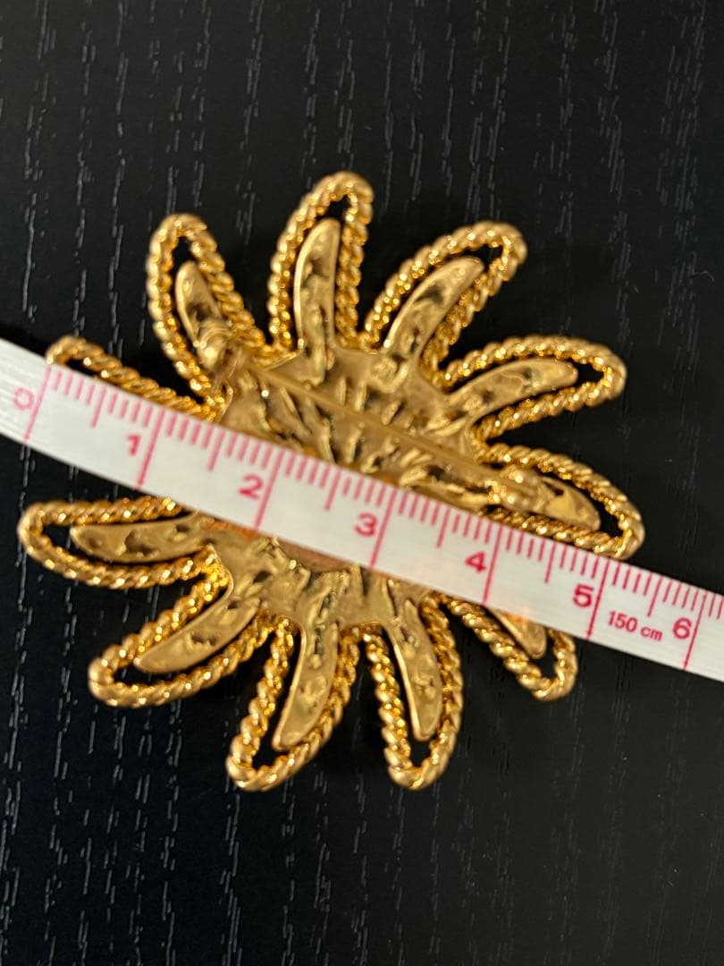 CHANEL 非売品　ノベルティ　ブローチ新品