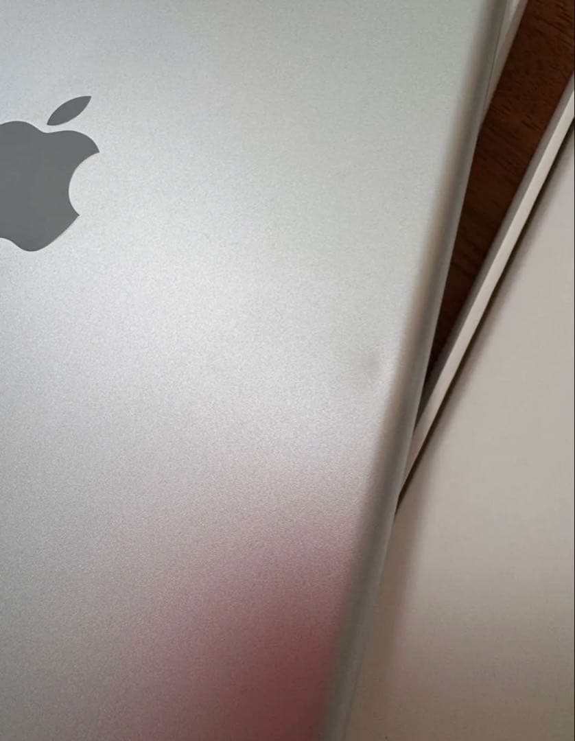 iPad Air Wi-Fi モデル32GB MD789J/B シルバー初期化済