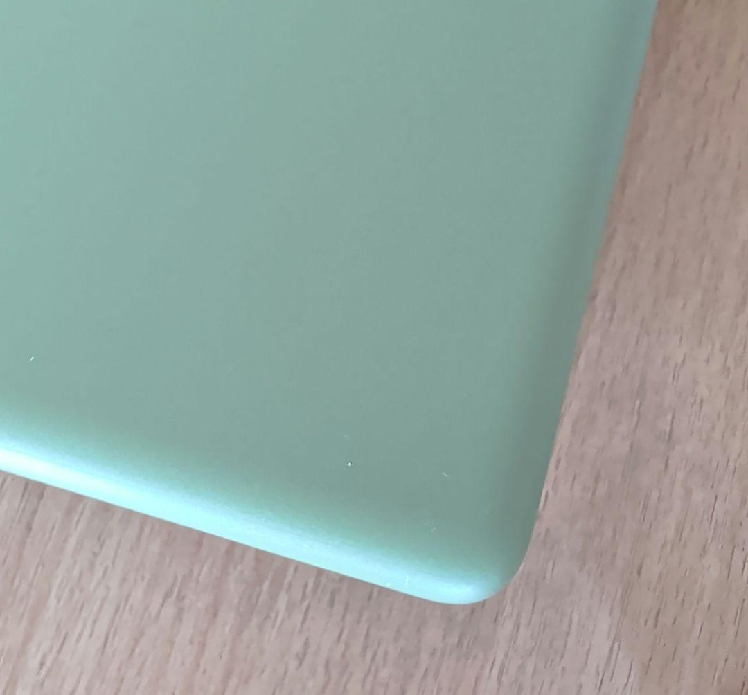 Amazon Fire HD 10 （第11世代）オリーブ