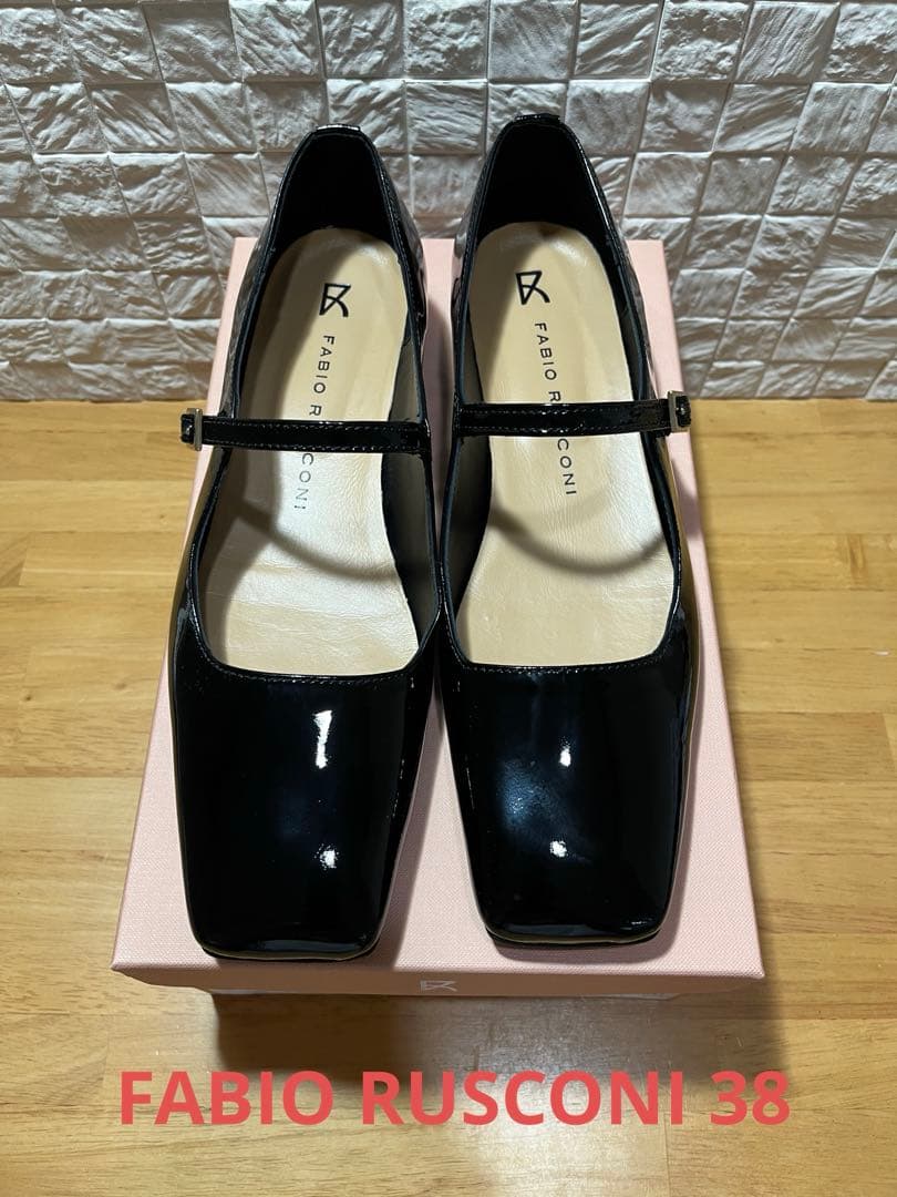 美品ファビオルスコーニ　スクエアトゥブラックエナメルマリージェーンシューズ　38