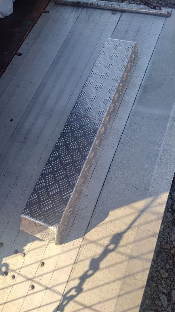 トラック リアバンパー アルミ縞板 デコトラ