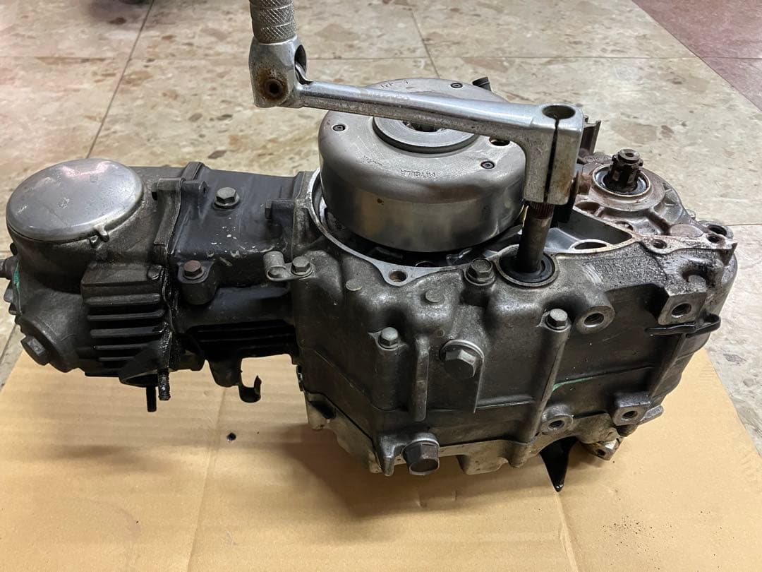 CD50純正　エンジン　実動車　カブ　エンジン