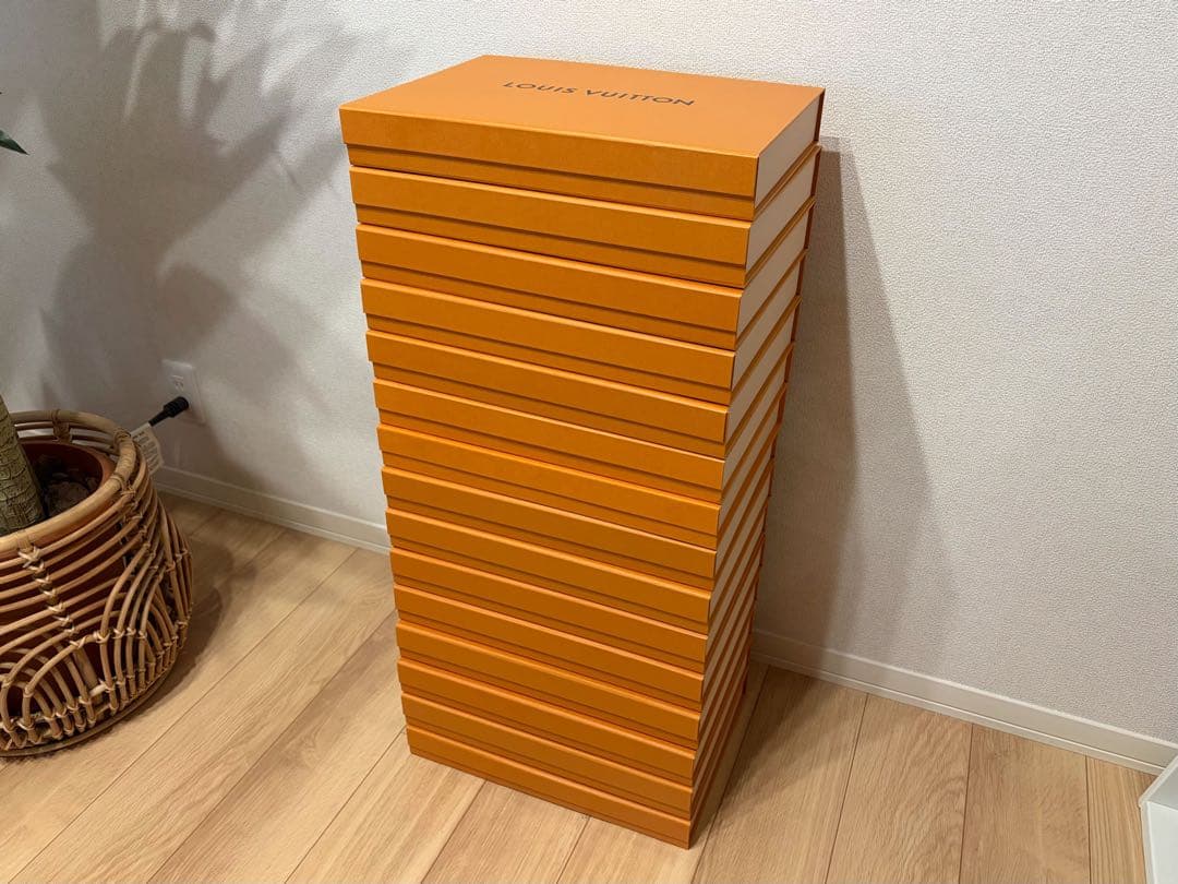 LOUIS VUITTON ルイヴィトン　空箱　15個