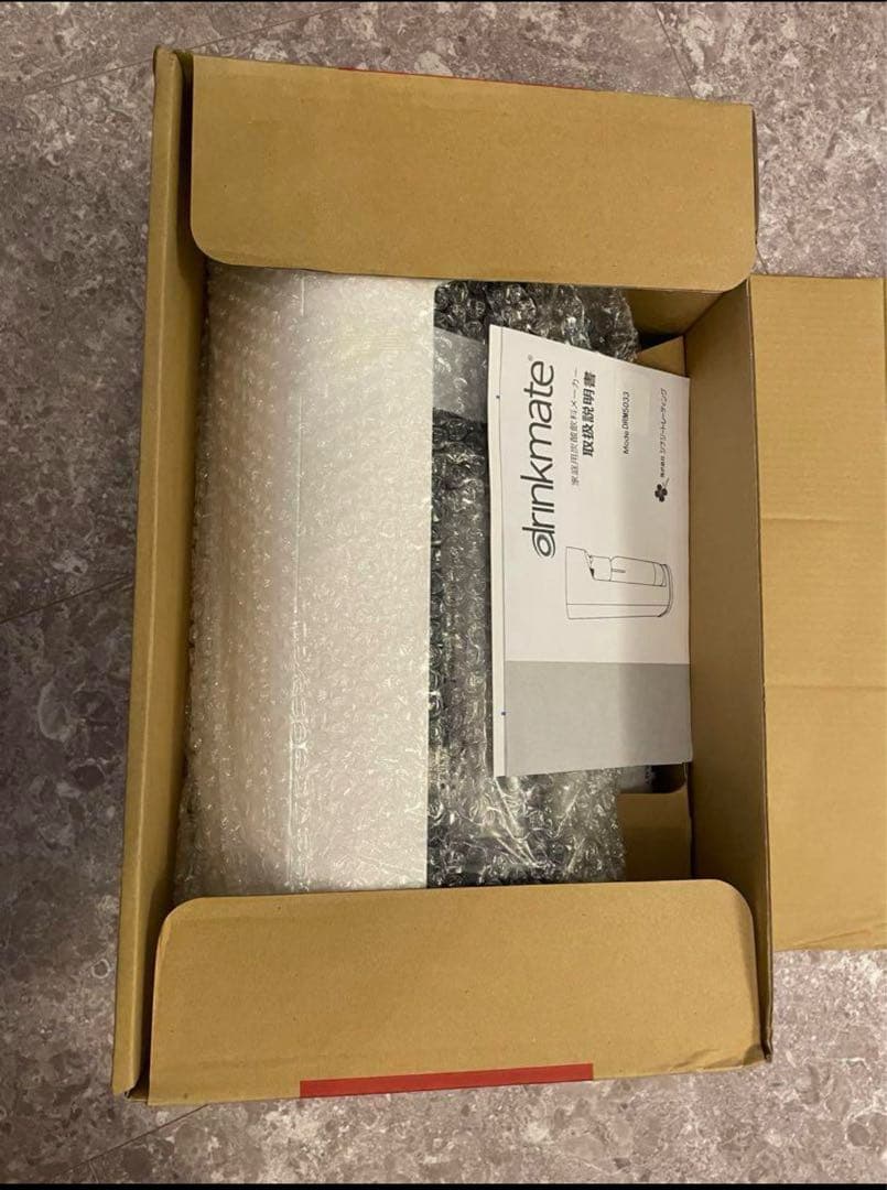 【未使用品】炭酸水メーカーdrinkmate DRM5033 White