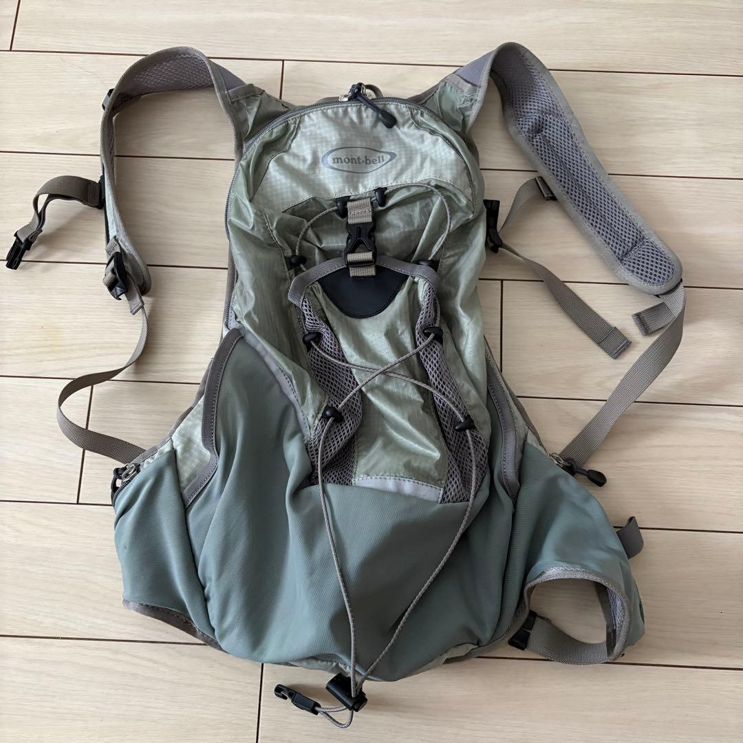 テック 廃盤 mont-bell CROSS RUNNER リュック
