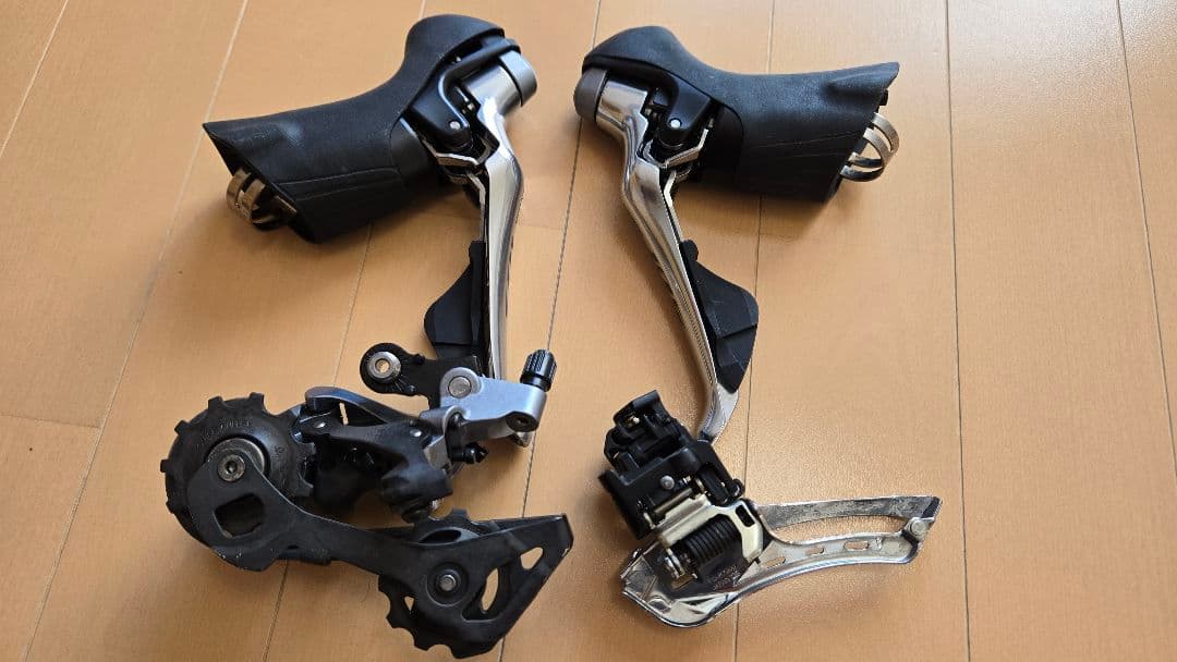 【シルバー】Shimano 105 コンポーネントセット