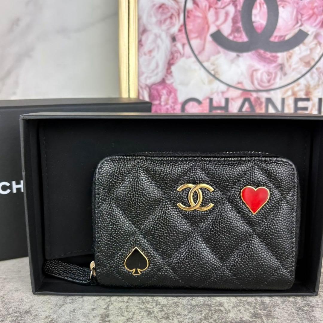 CHANEL キャビアスキン　トランプ　マトラッセ　ケース　カードケース
