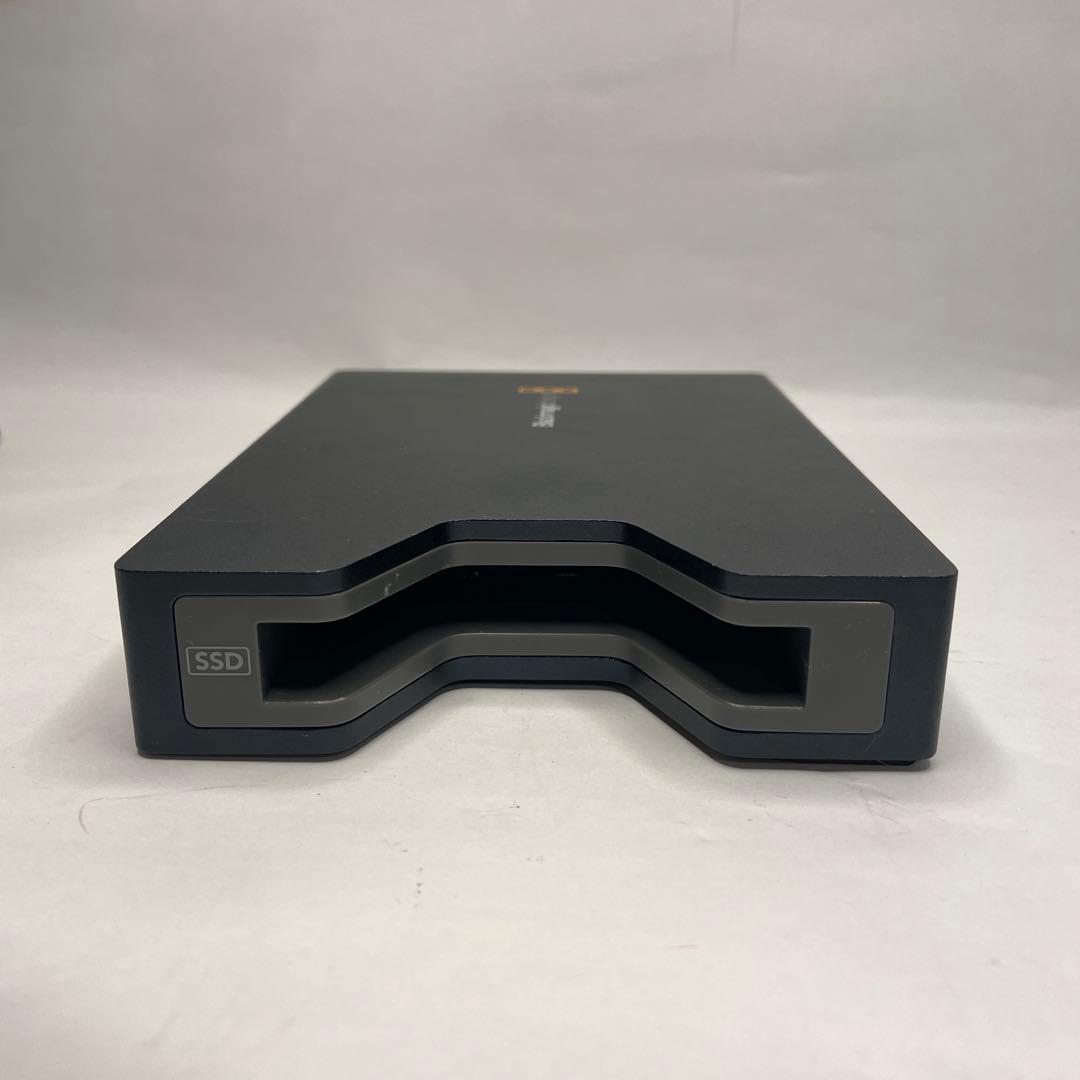 ブラックマジックデザインHyperDeck Shuttle 2 マウントプレート