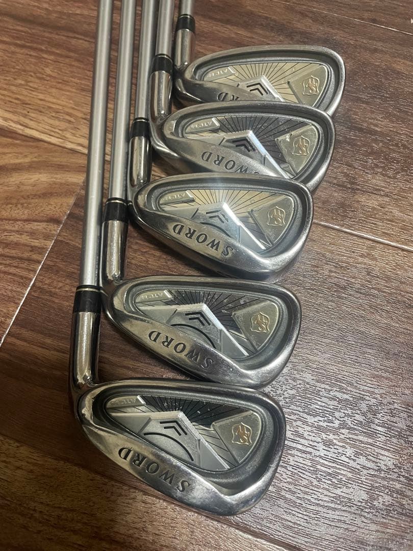 カタナゴルフ　SWORD アイアンセット 6、7、8、9、P番