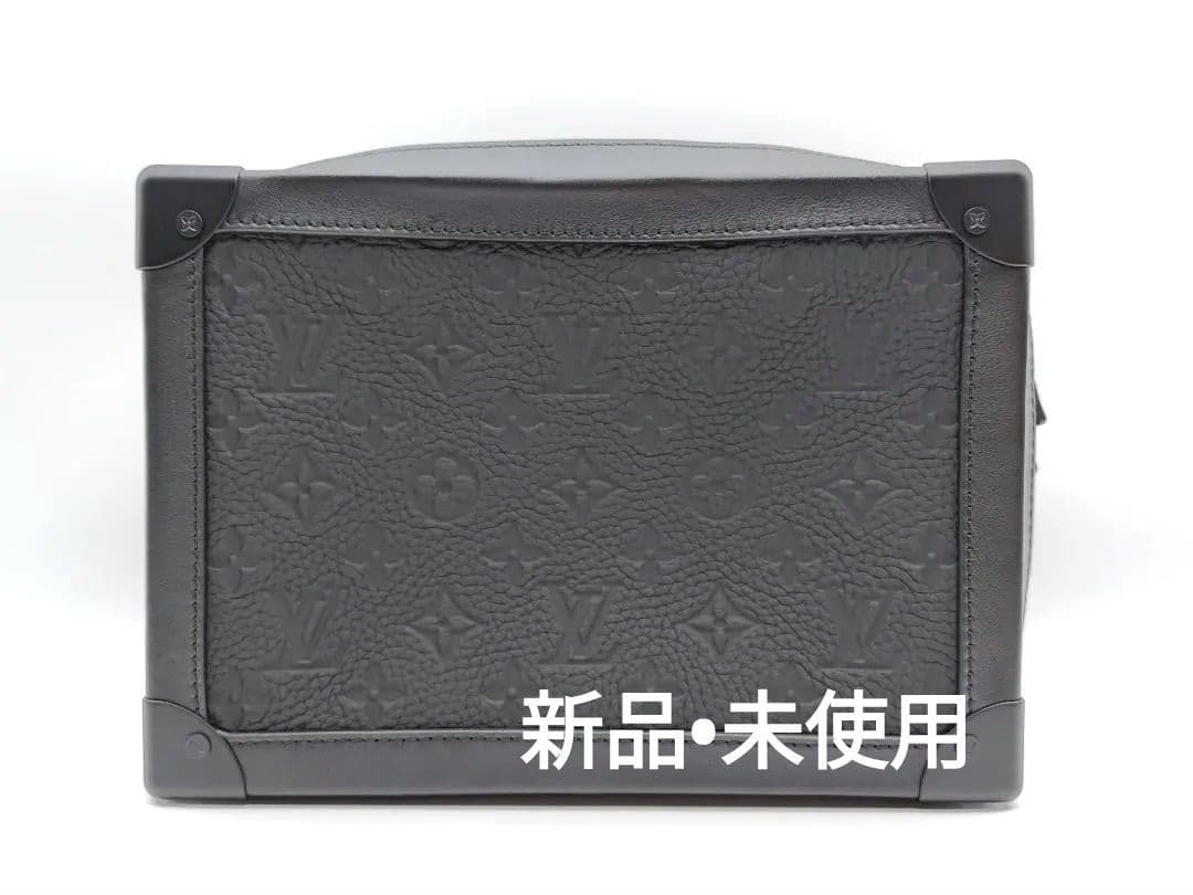 LOUIS VUITTON（ルイヴィトン）トリヨン　モノグラム　ソフトトランク