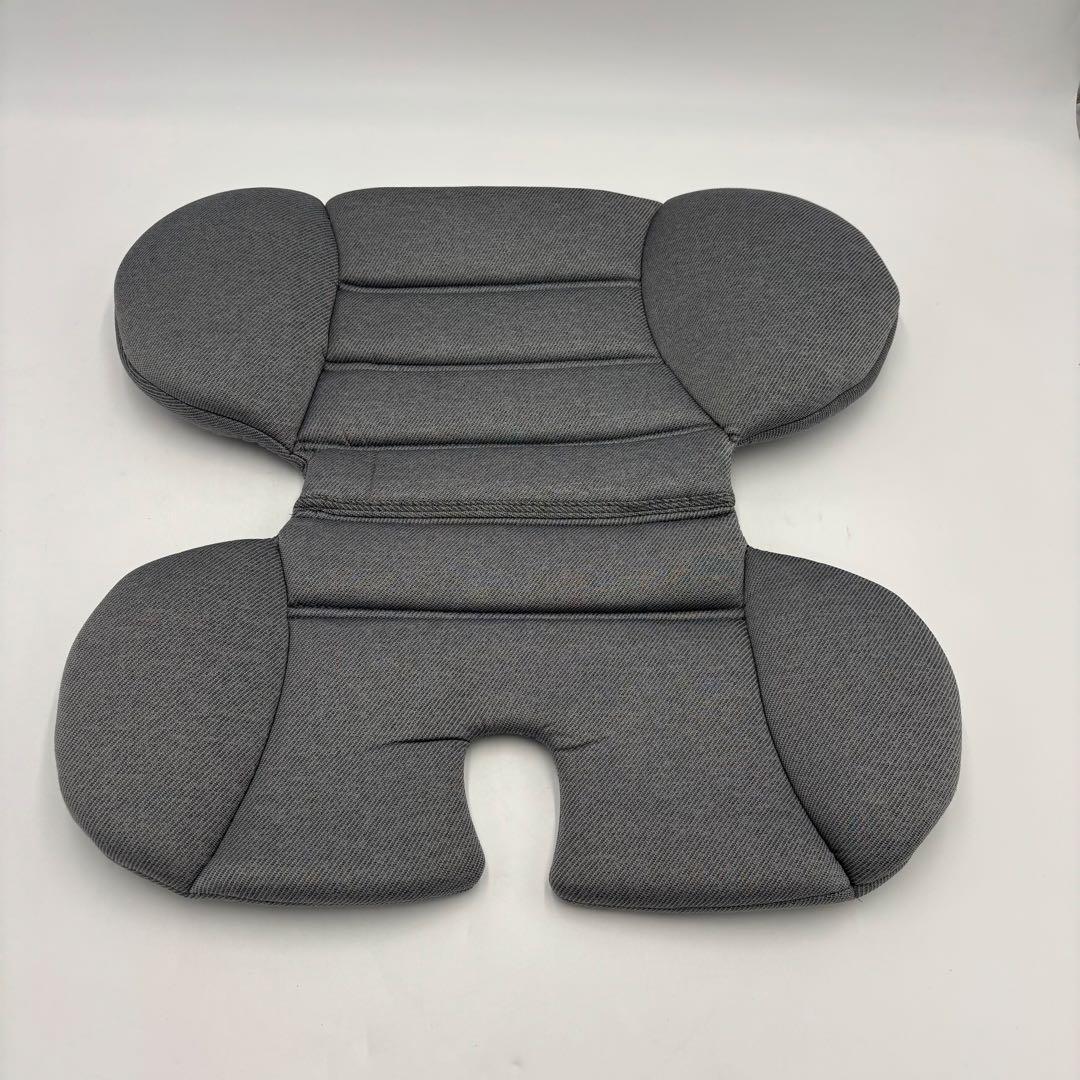 極美品　アイリスプラザ ISOFIX シートベルト固定 チャイルドシート