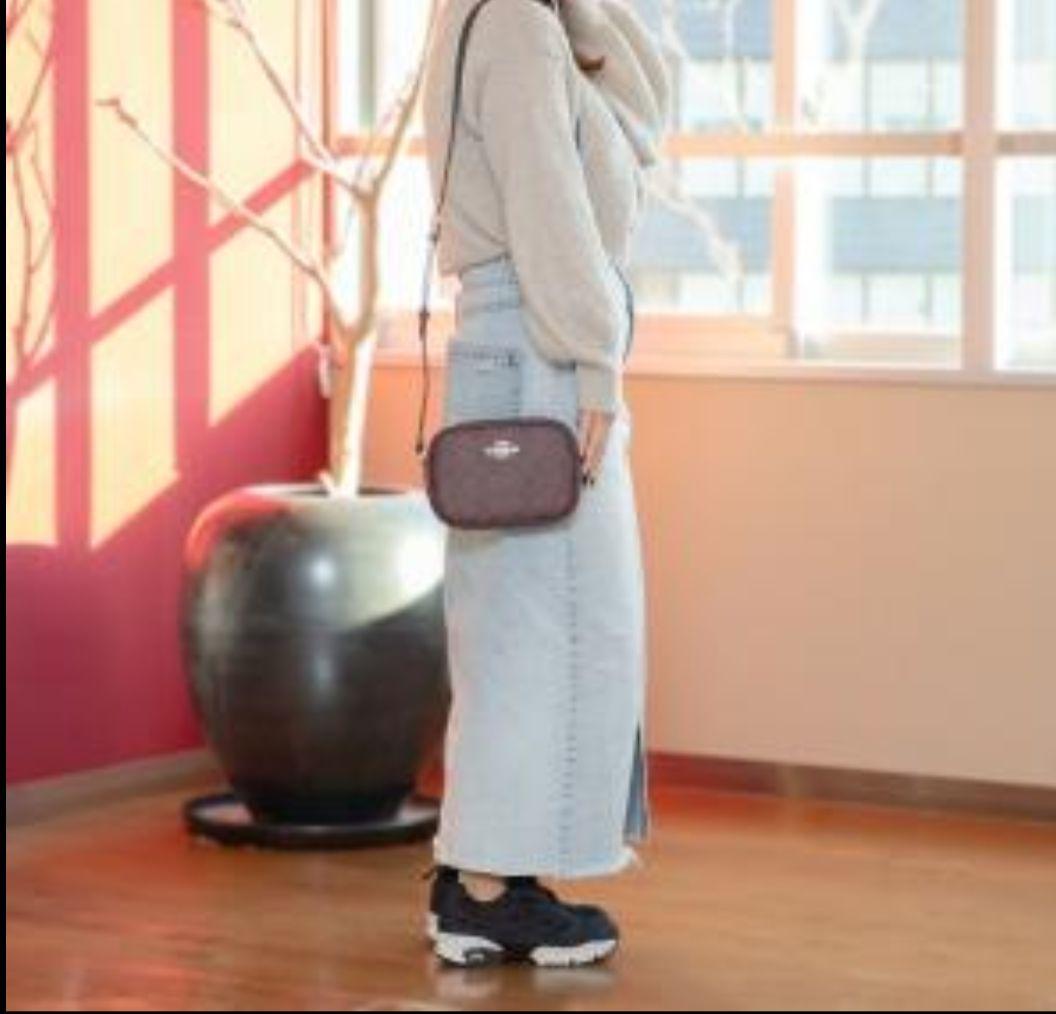 COACH　ミニショルダー　ボルドー　新品未使用
