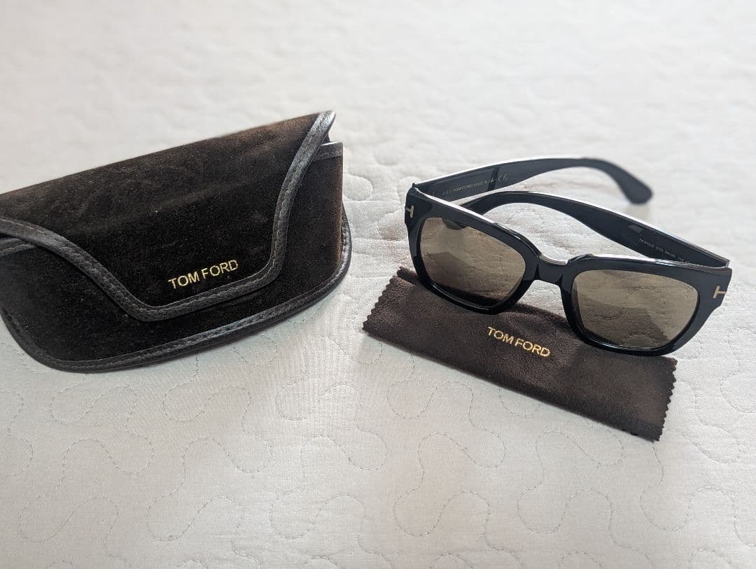 TOM FORD サングラス TF413-D 01G 54□20