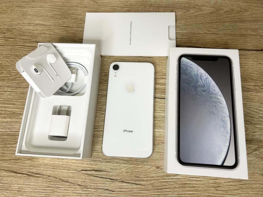 超美品Apple iPhone XR 128GB ホワイト 本体 SIMフリー