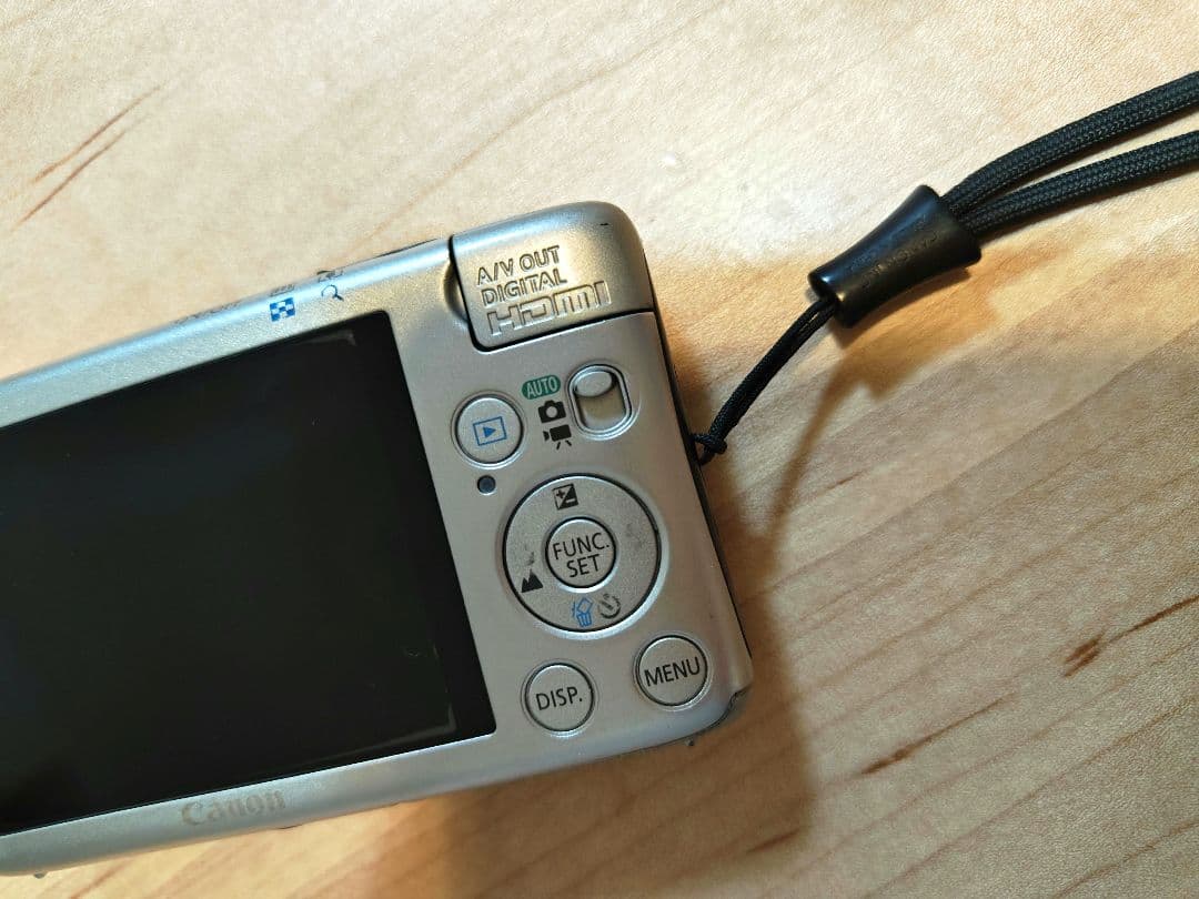 Canon　キャノン　IXY　400F　シルバー　デジカメ　デジタルカメラ