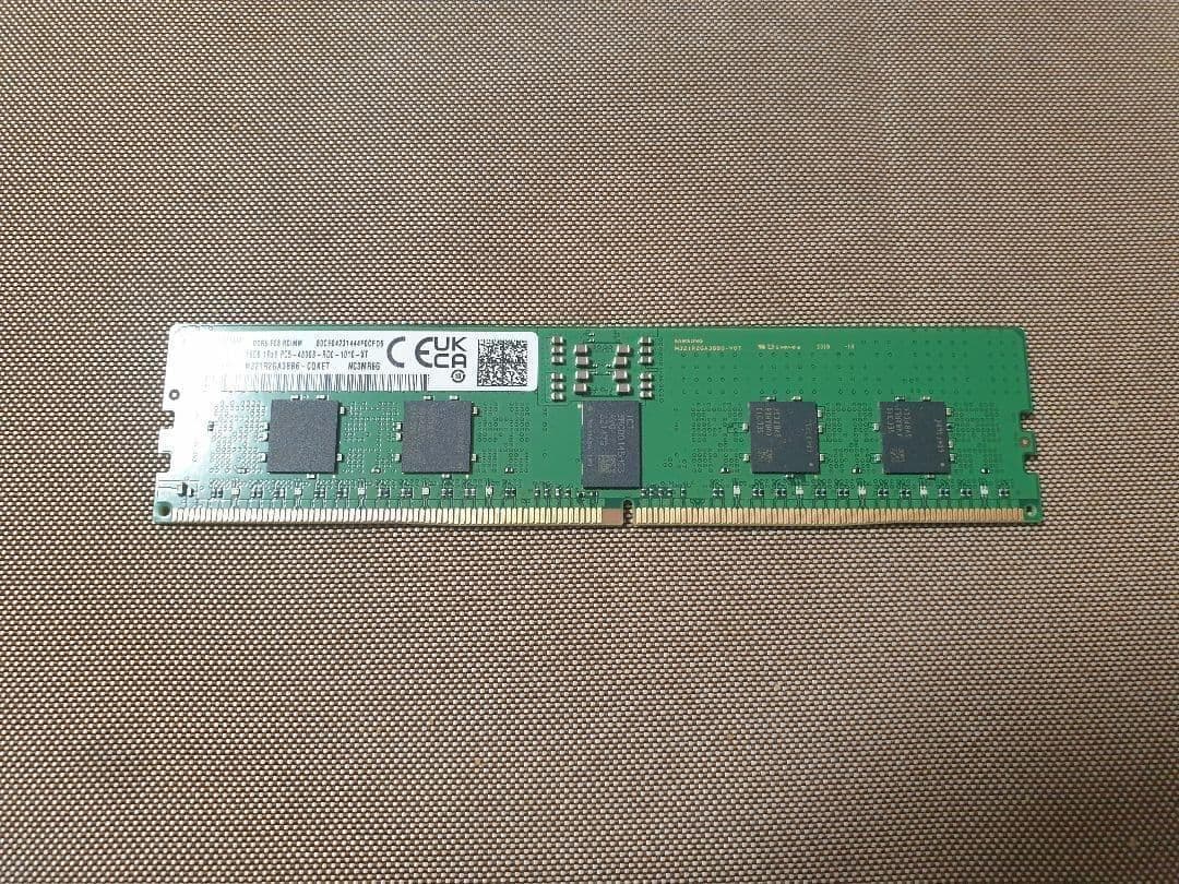 SAMSUNG DDR5 PC5-5600 RDIMM 16GB メモリ