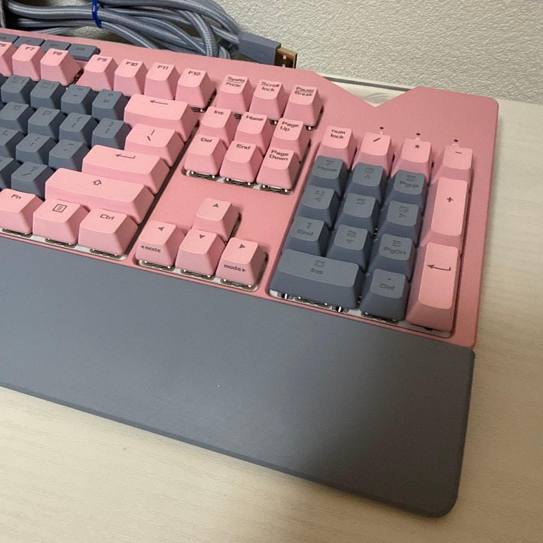 美品 ASUS ゲーミングキーボード XA01 ROG STRIX FLARE