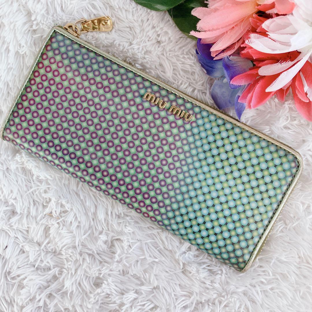 超激レア✨ミュウミュウ　長財布　総柄　レンチキュラー　グリーン系　ゴールド金具