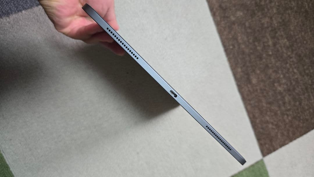 iPad Pro 12.9インチ 本体とMagic Keyboardのセット