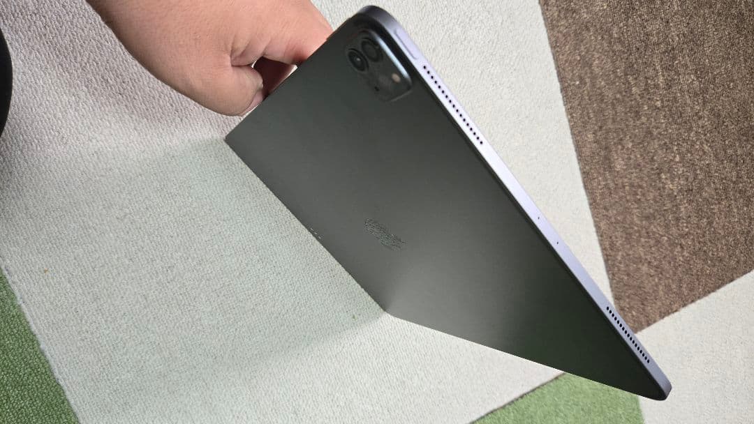 iPad Pro 12.9インチ 本体とMagic Keyboardのセット