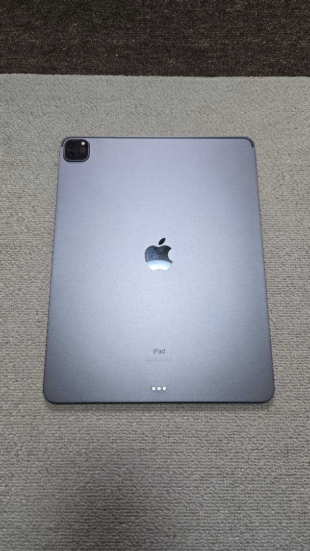 iPad Pro 12.9インチ 本体とMagic Keyboardのセット