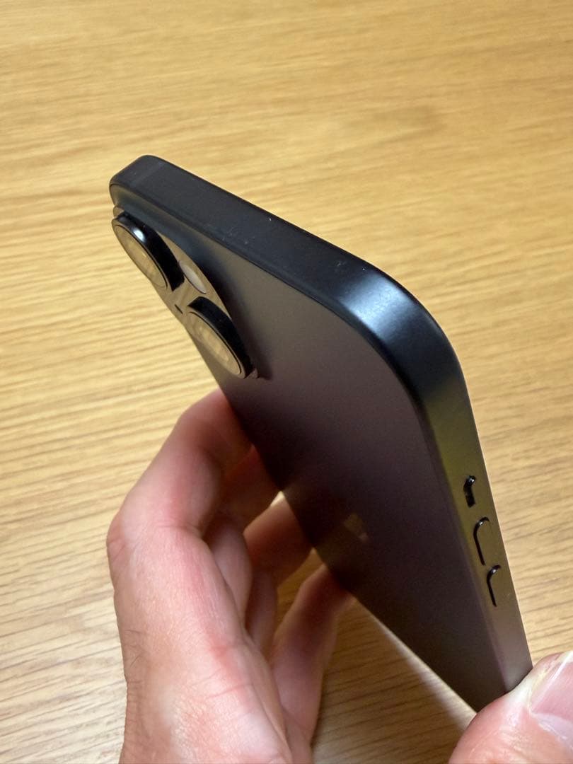 Apple iPhone15 256GB ブラック 本体