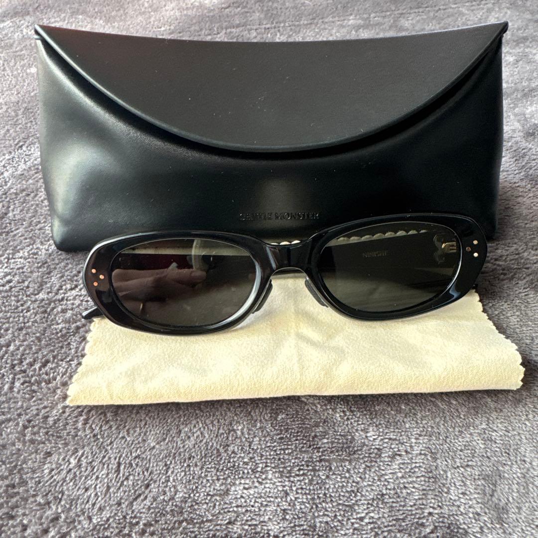 GENTLE MONSTER Ninisheブラックサングラス