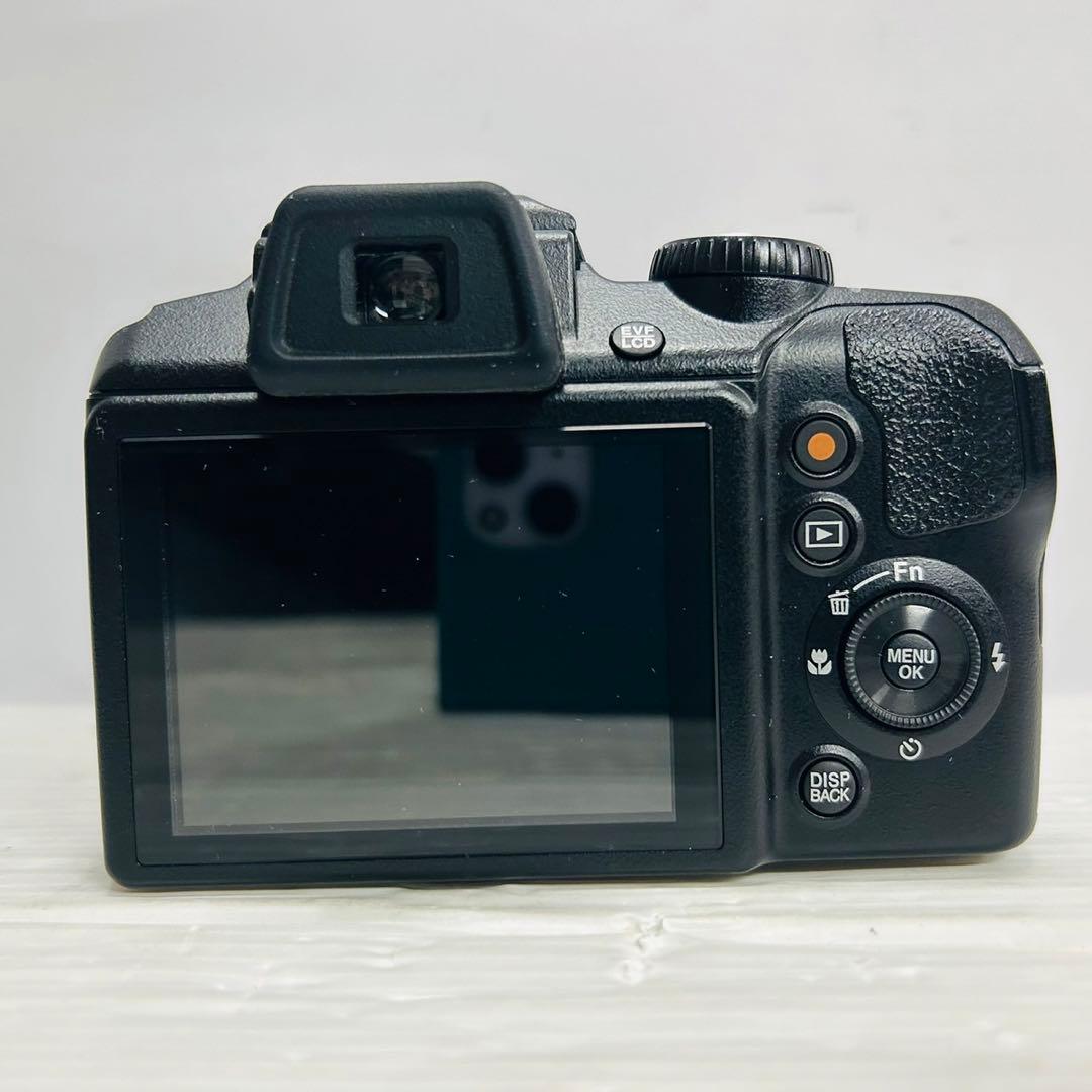 ★ジャンク★FUJIFILM S9900W送料無料　74