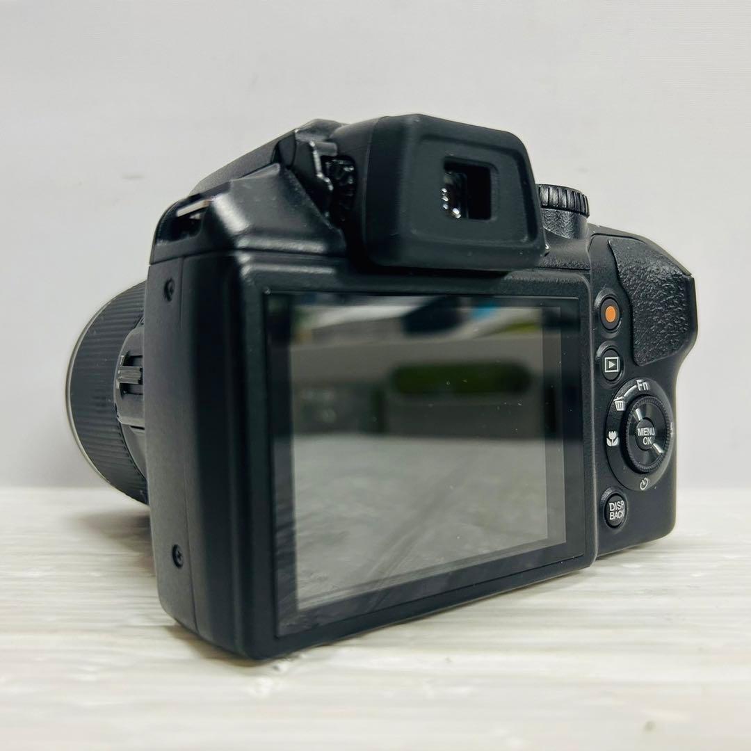★ジャンク★FUJIFILM S9900W送料無料　74