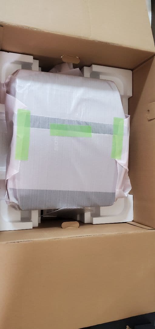 SONY VPL-VW745 4Kレーザープロジェクター