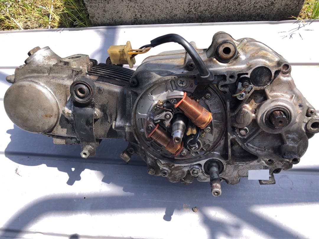 シャリー6Vエンジン　国産　送料込み　検索）CF50 ダックス　モンキー　ゴリラ