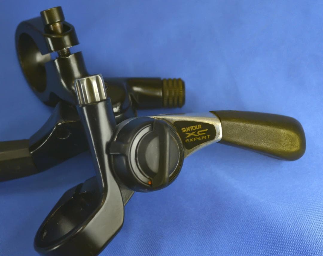 超レア SUNTOUR Ｆ・Ｒサムシフター ３s８s セット