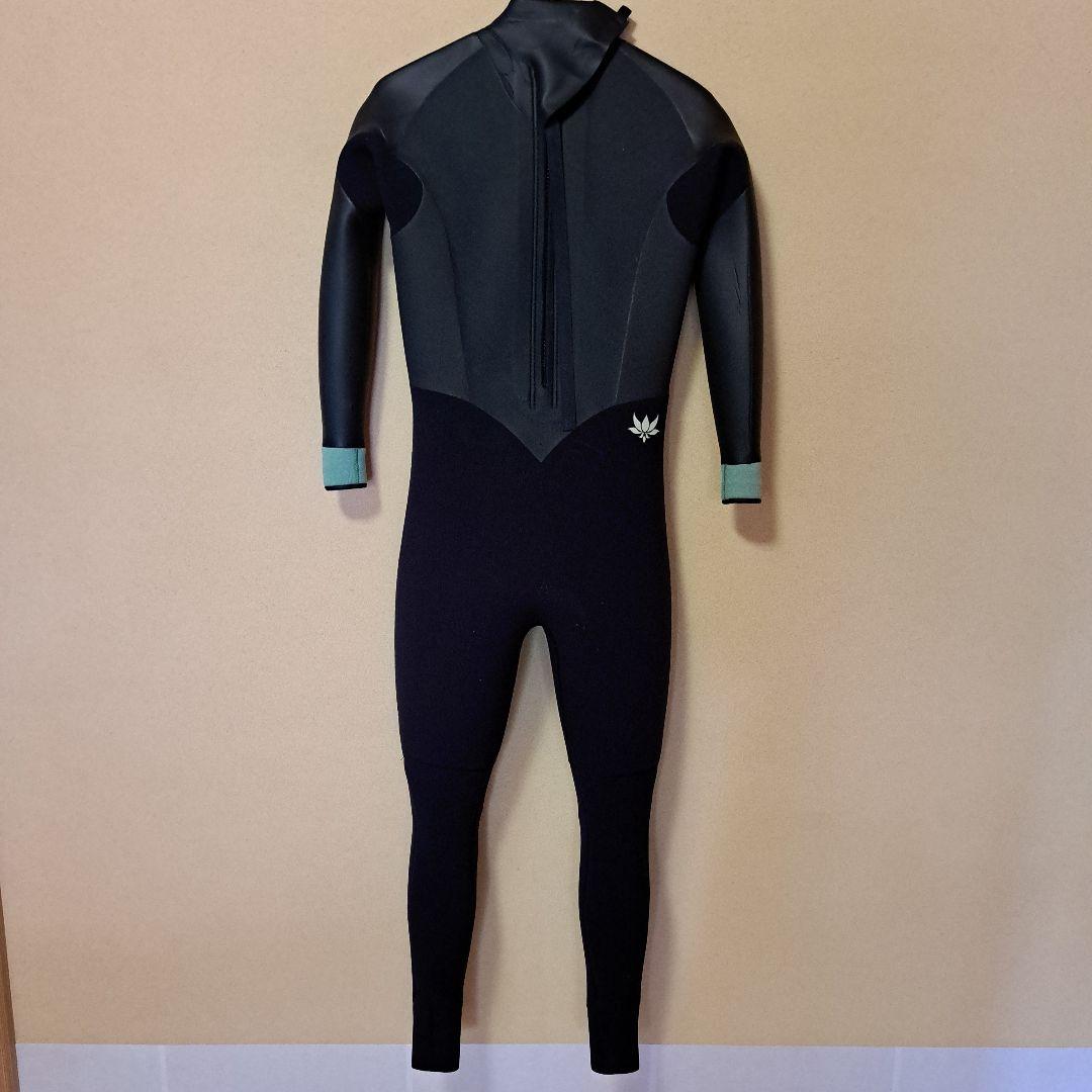 新品未使用AXXE Classicレディースフルスーツ5mm