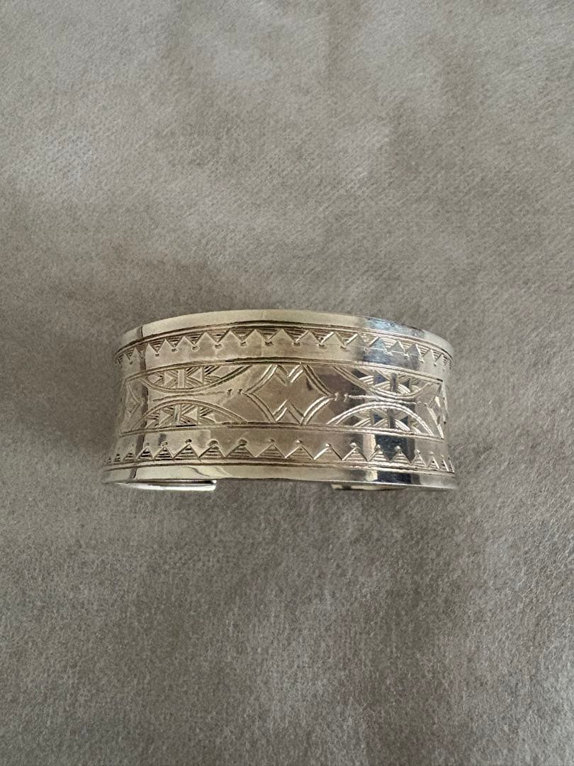 新品Adawat'n Tuareg AGHARASS ZLING バングル