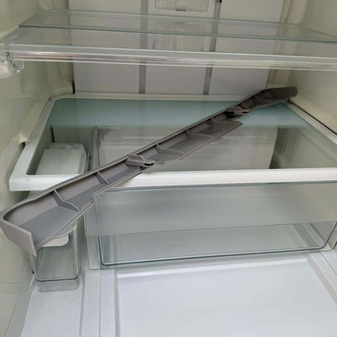 214⭐️2016年製★東芝　冷蔵庫　大型　3ドア　自動製氷　340L