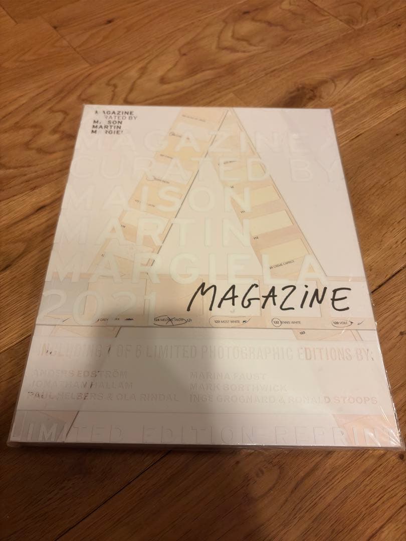 【正月限定値下げ/新品】マルジェラ「A Magazine #1」【限定復刻版】