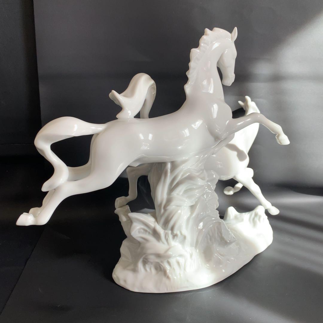 リヤドロ（Lladro） 駆ける馬（ホワイト）／陶器
