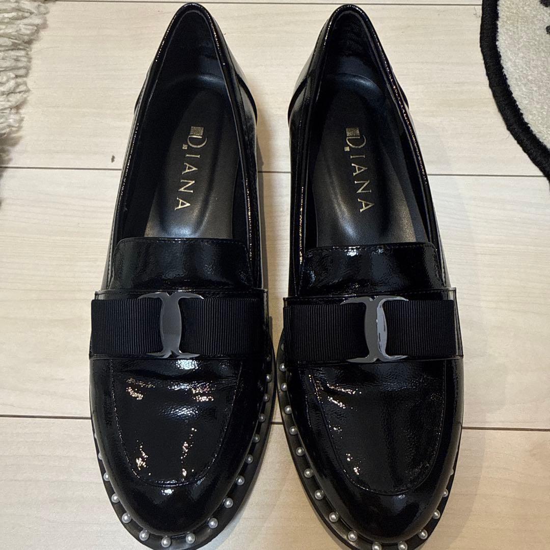 DIANA ブラック ローファー リボン付き