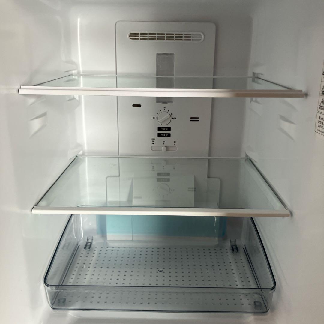 シャープ　SHARP 高年式2021年製 冷蔵庫152L 霜取り不要