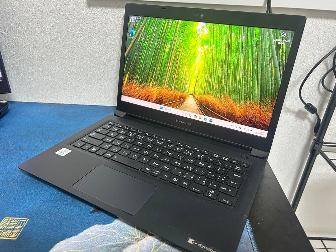 ノートパソコンS73/FR 10世代Corei5 8GB 256GB