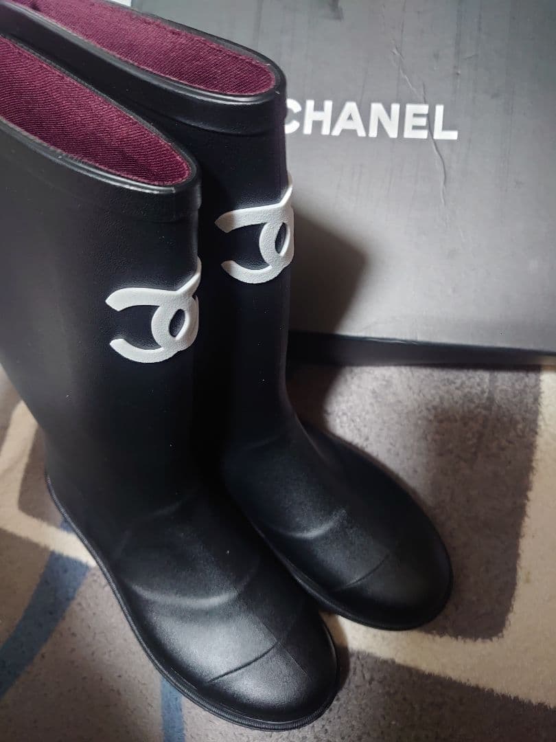 遊活のHANA☆新品シャネルラバーブーツ長靴レインブーツブラック