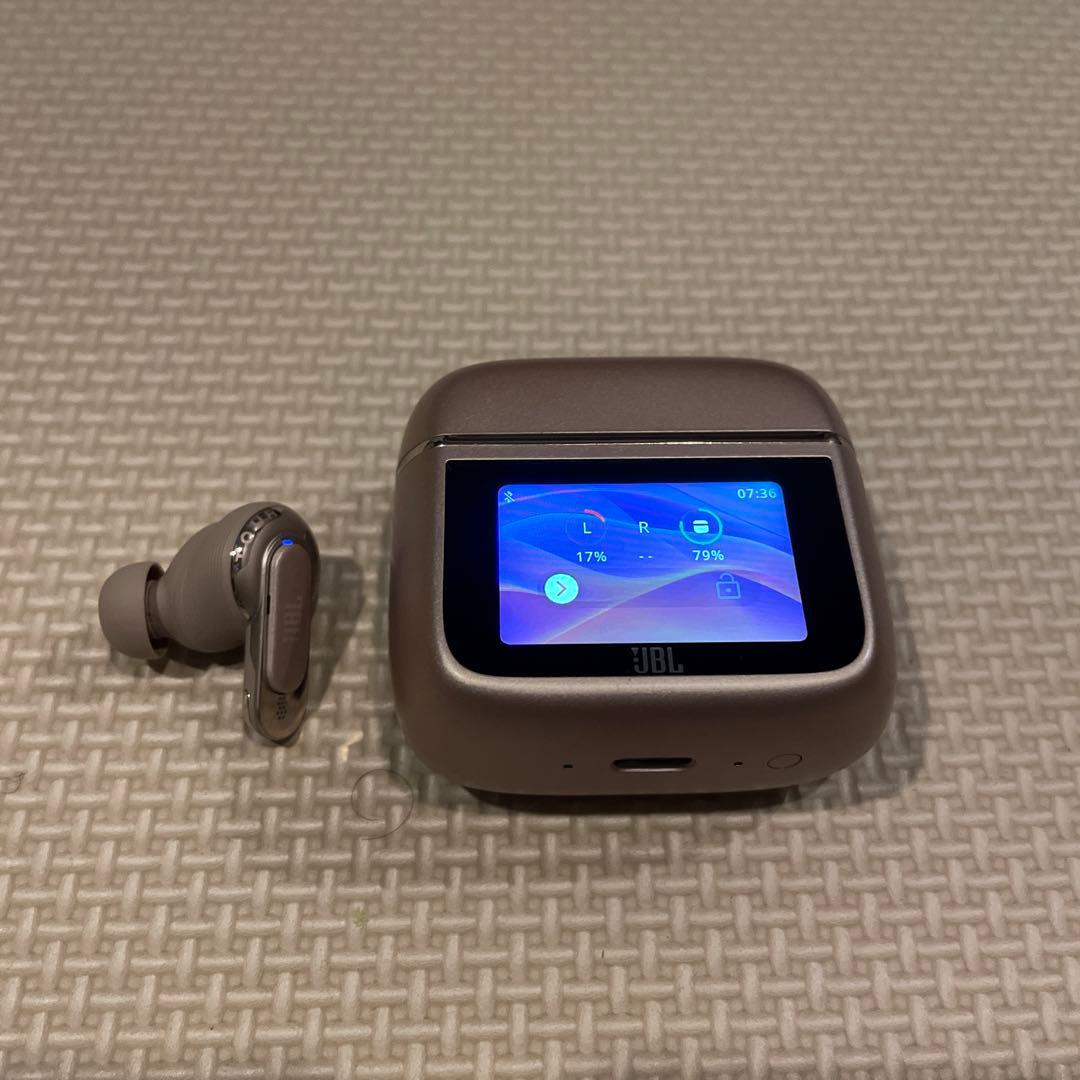 JBL tour pro 3 ケース+左のみ