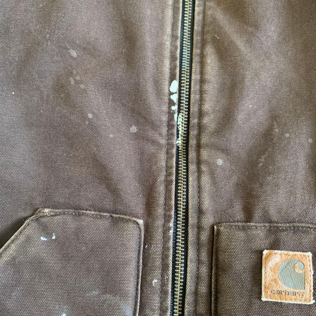 カーハート ダックベスト　ブラウン　焦茶　フェード　ペンキ飛び