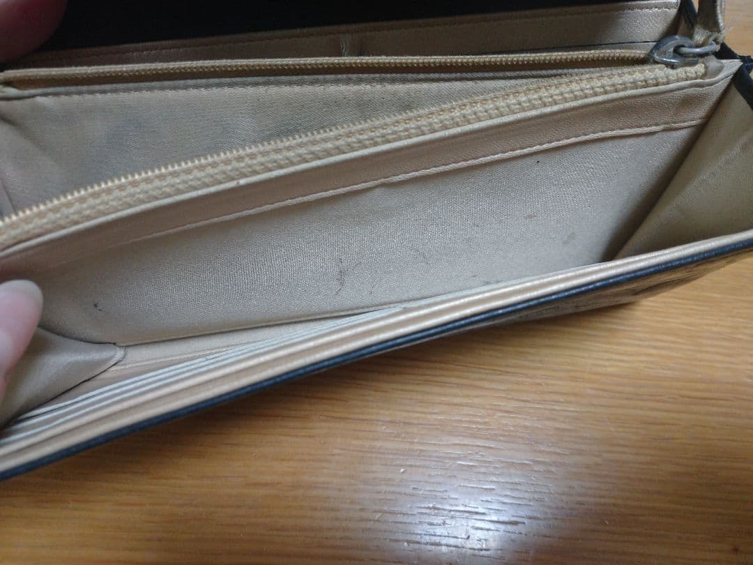 専用です。CHANEL ブラック レザー 長財布 中古