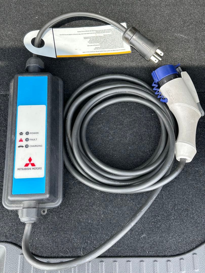 三菱純正　EV充電ケーブル200V