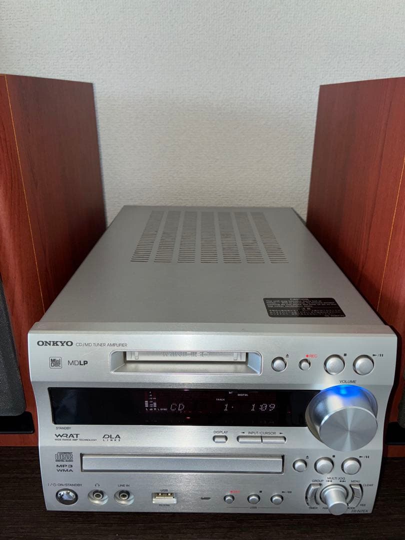ONKYO CDミニコンポ